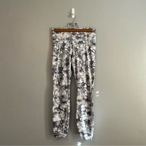 Athleta Black and White Patterned Leggings